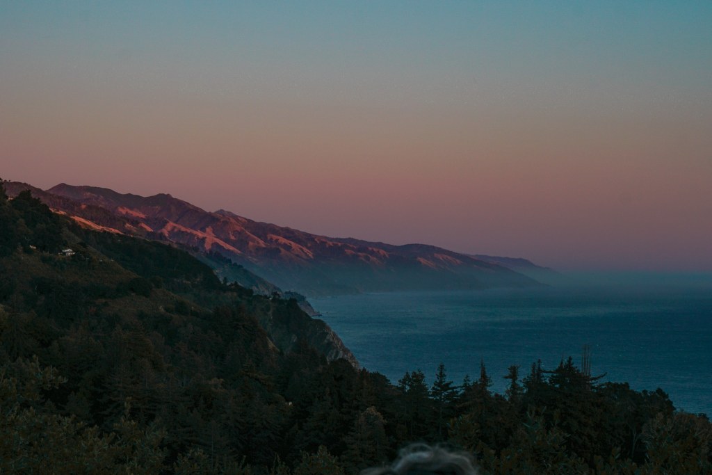 Sunset view from the Nepenthe restaurant in Big Sur