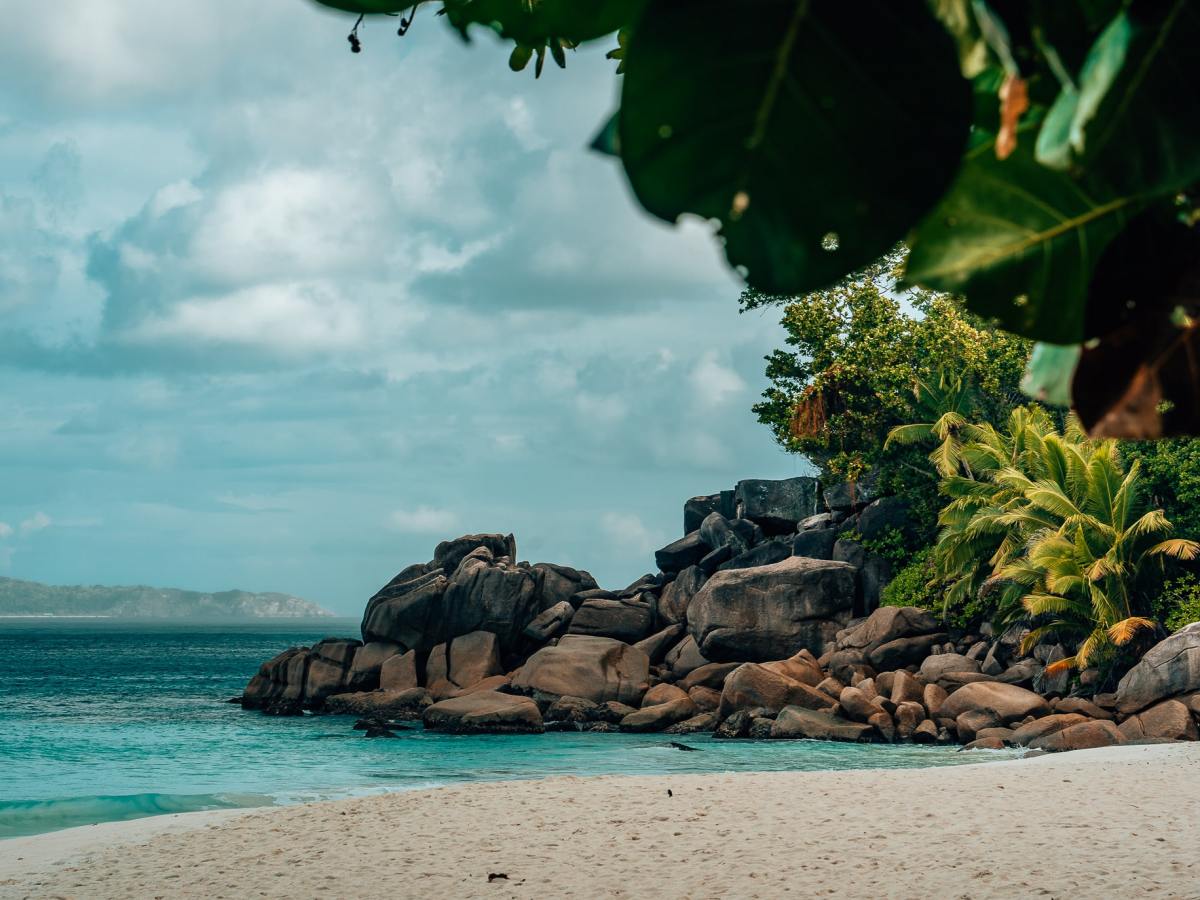 3 Best Beaches on Praslin in the Seychelles